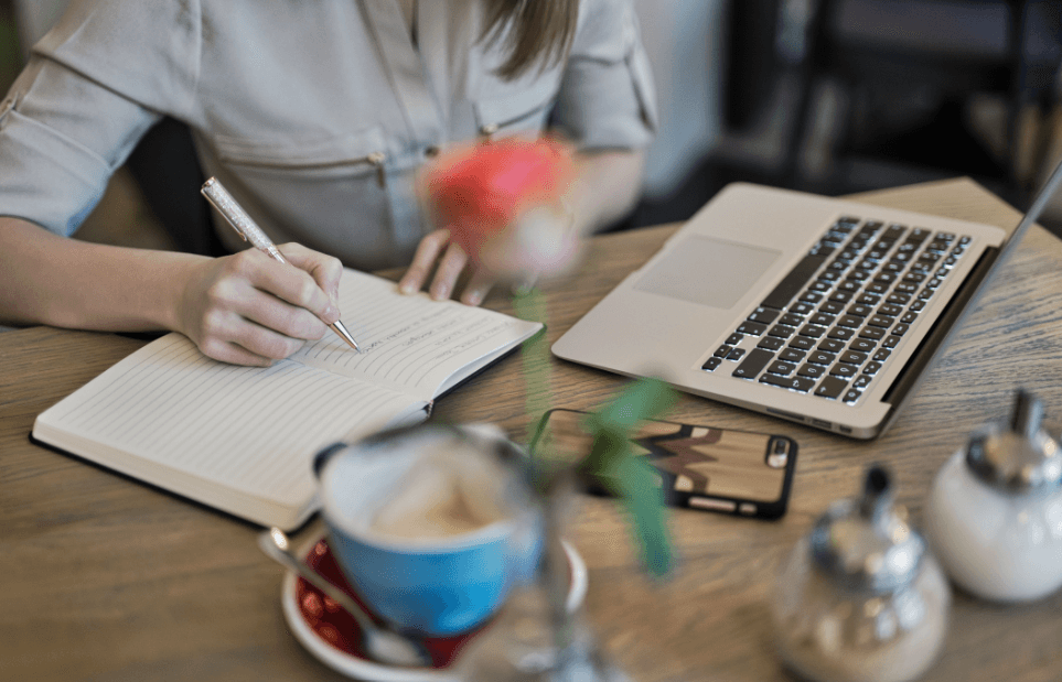 HR Recruiter (2+ Years Experience) – Le Chateau