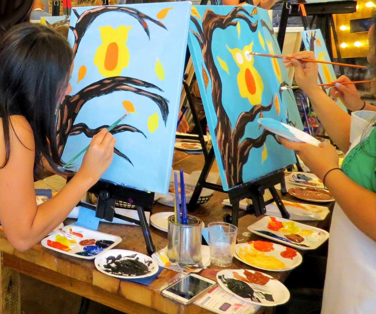 Paint & Sip Workshop – Creative Evening