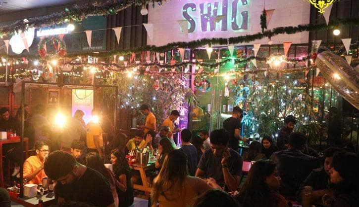 Swig Bar & Eatery — Live Band Weekend