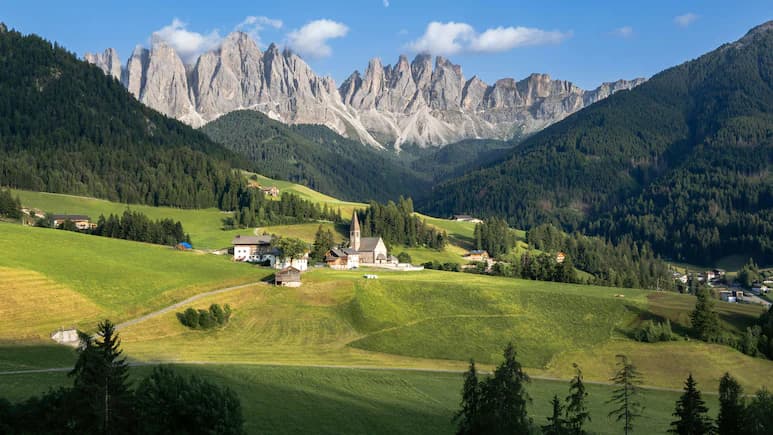 Why This Picturesque Italian Village Is Now Curbing Tourism At Its Hotspot