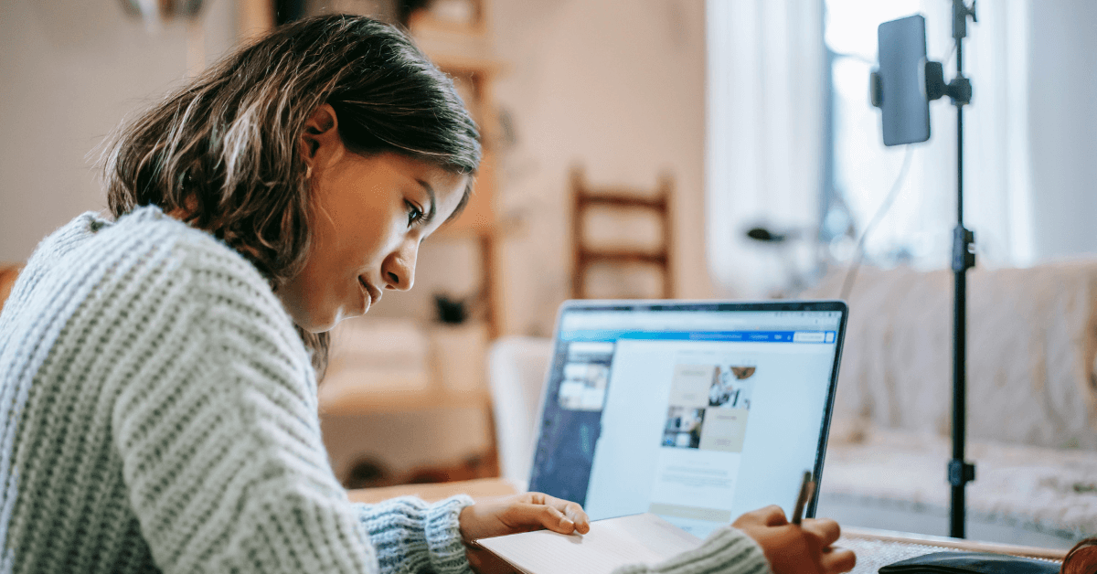 Remote Influencer Marketing Executive