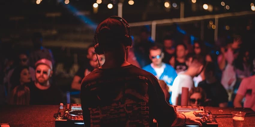 Deep House & Underground Techno — Lower Parel