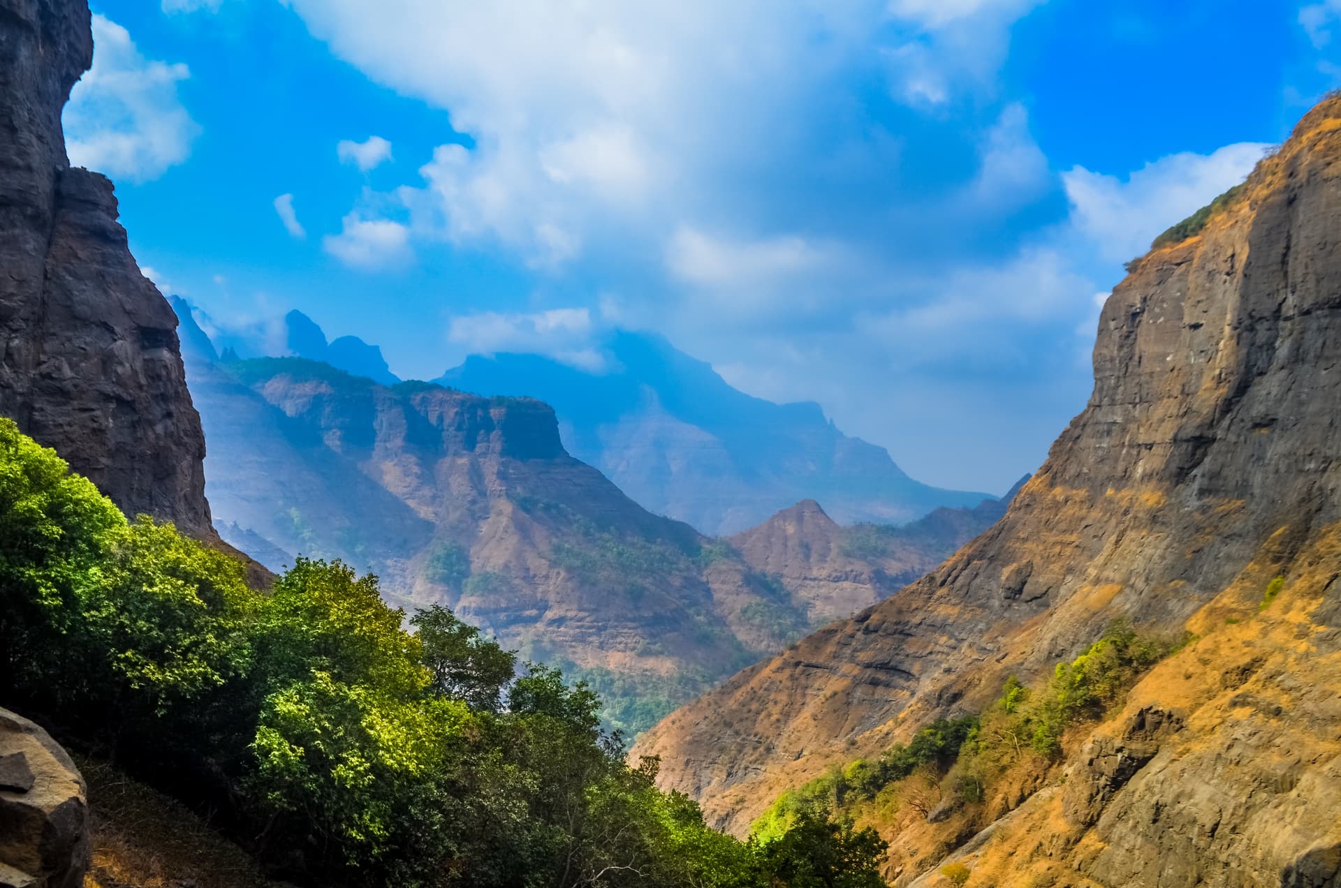 Sandhan Valley: Maharashtra’s Thrilling Canyon Trek Through The Valley Of Shadows